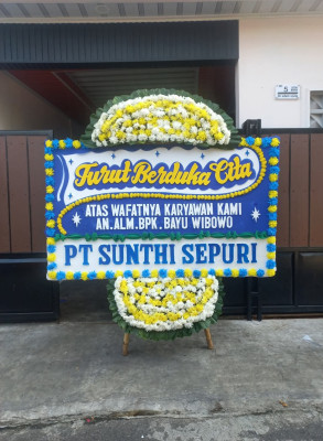 Papan Bunga Duka di Tangga Jaya